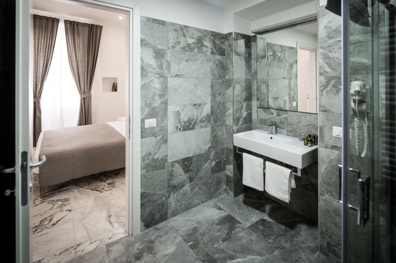 Pensión Vinci House 3*